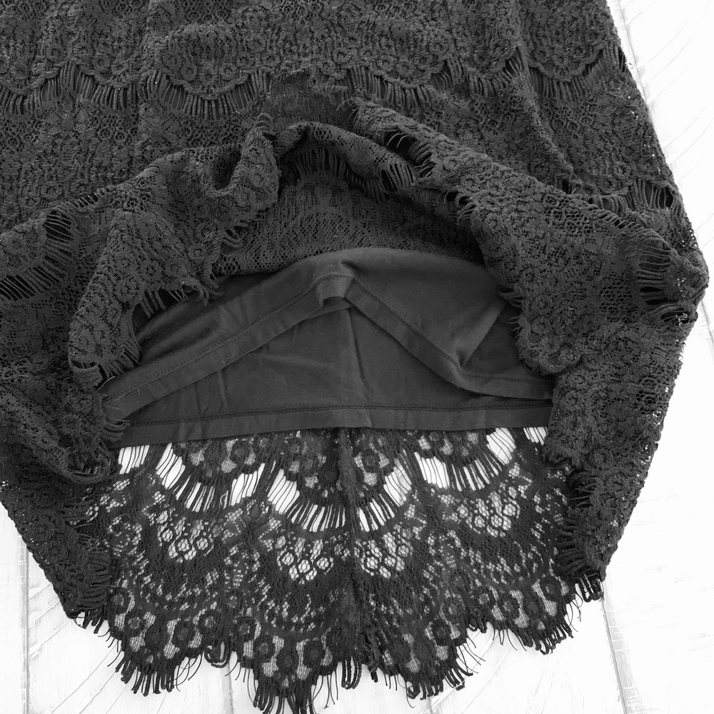 Free People Lace Dress. Black lace and open back make it sexy and comf- SZ Large - Picture 15 of 16